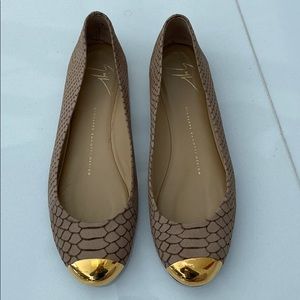 Giuseppe Zanotto flats